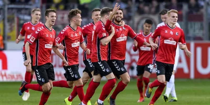 Freiburg luôn là một độ bóng khó nhằn tại sân nhà